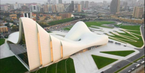 Modern apt right next to the H Aliyev Centre!